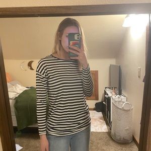 Over sized black and white striped long sleeve